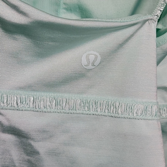 Lululemon dance strap tank aquamarine cross strap ballerina sz 6 self bra - Picture 12 of 12